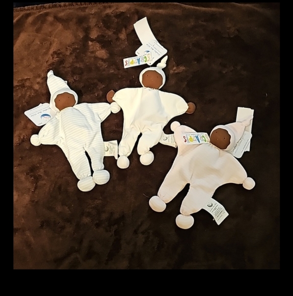 Lot of 3 - UNDER THE NILE 3 organic cotton baby buddies dark skin tone nwt - Picture 11 of 16